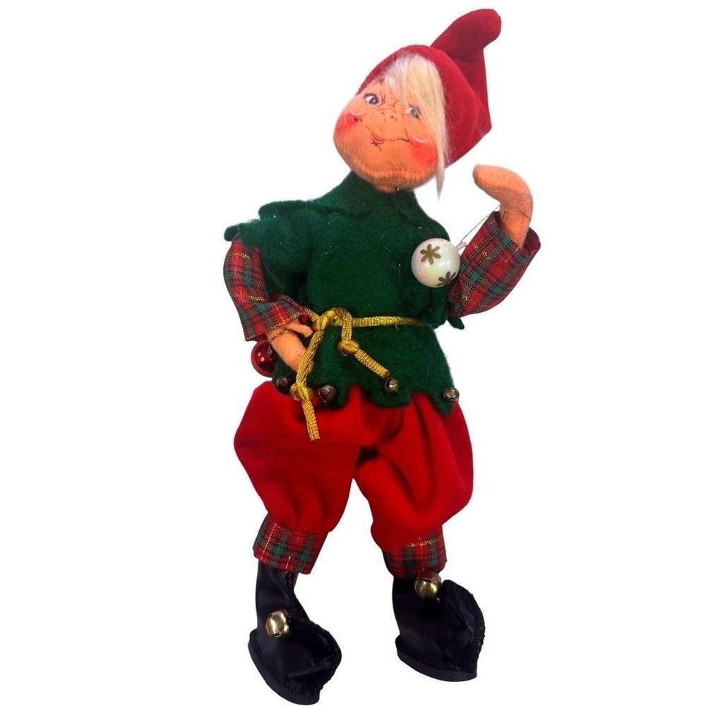 Annalee Mobilitee 2005 Christmas Elf Doll Red Green Plaid Posable 11 Inch Figure